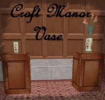New Manor Podest & Vase